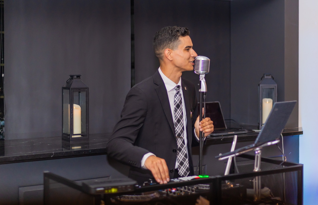 DJ KEVIN hosting from behind the booth