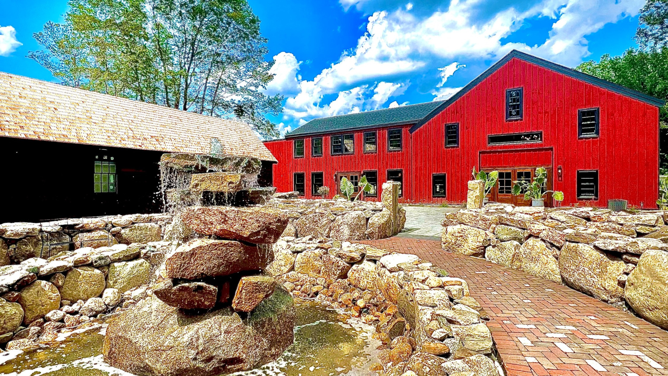 THE BARN AT MERRY HILL wedding venue