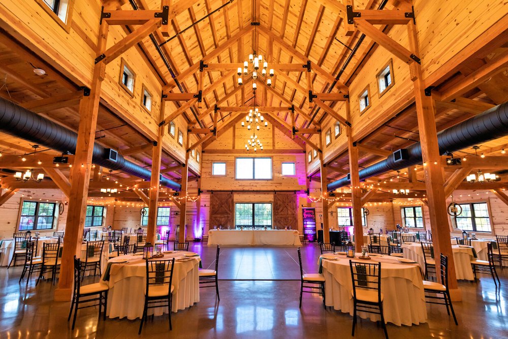 BARN AT BULL MEADOW wedding venue